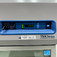 Thermo TSX Series Lab Refrigerator image 3